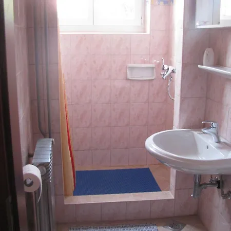 아파트 Sea View Studio Apartment 두브로브니크